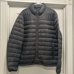Tommy Hilfiger - Down Packable Puffer Jacket, EUC, Size XL